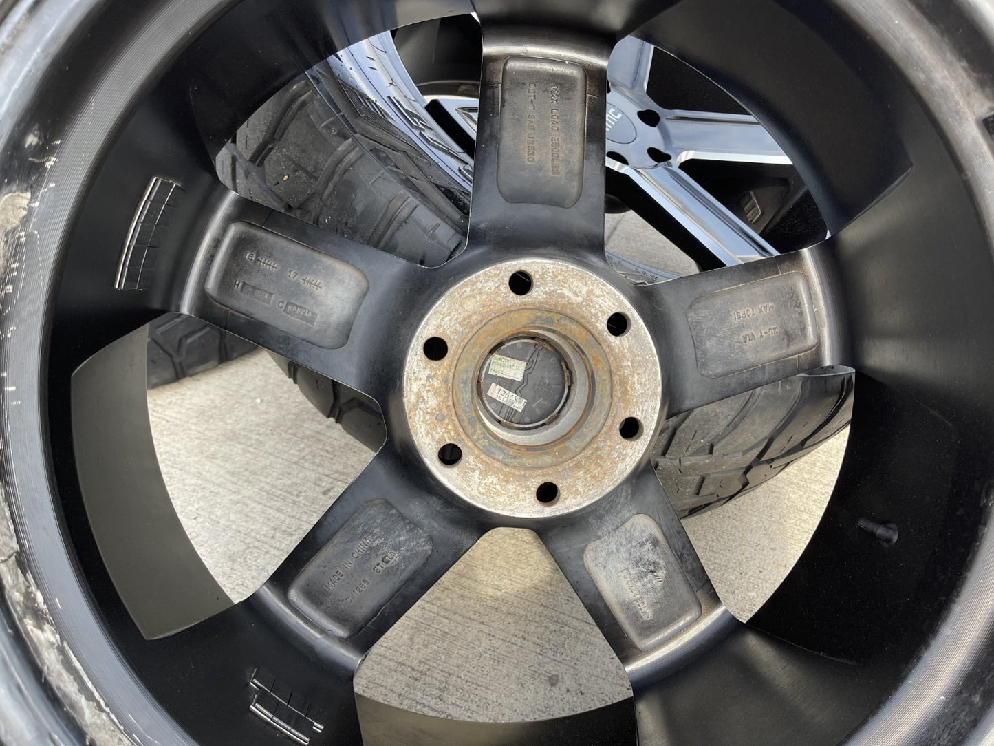 22x9 22" KMC Duece KM702 Chevy Silverado RAM wheels rims 6x139 6x5.5 tires TOYO