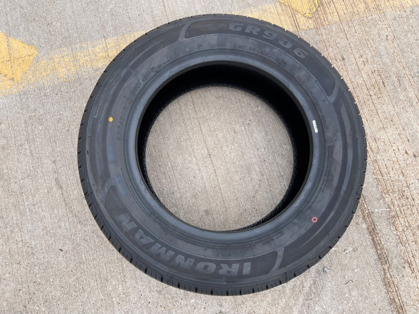 (1) 225/60/16 Ironman GR906 tire 225/60R16 98H NEW