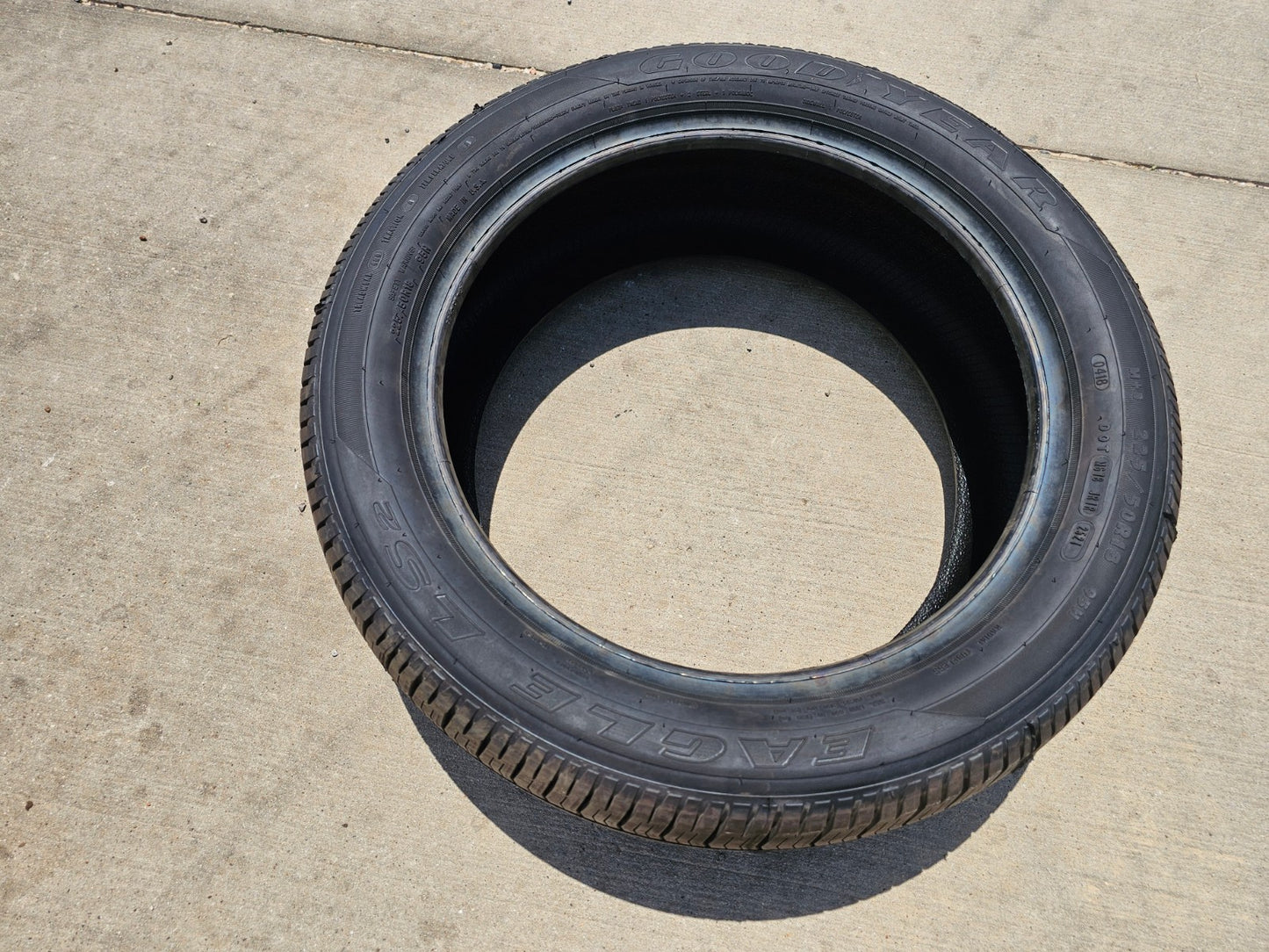 (1) 225/50/18 Goodyear Eagle LS-2 tire 225/50R18 95H SL NEW