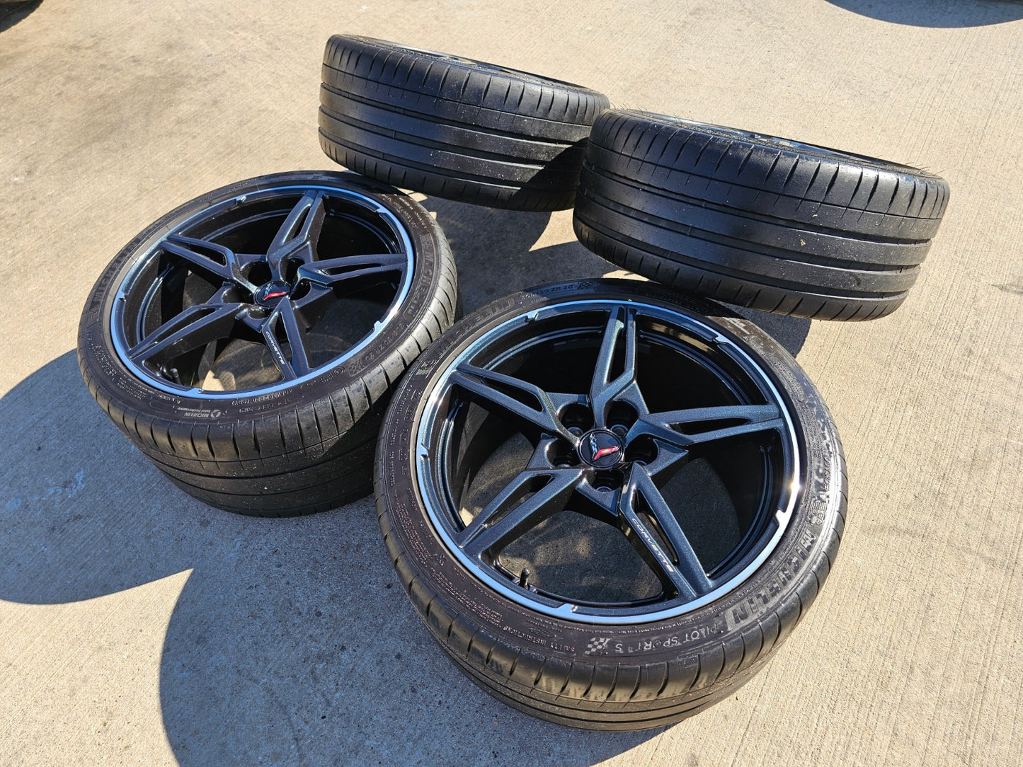 19" + 20" Chevy Corvette C8 OEM 14007 14008 wheels rims MICHELIN