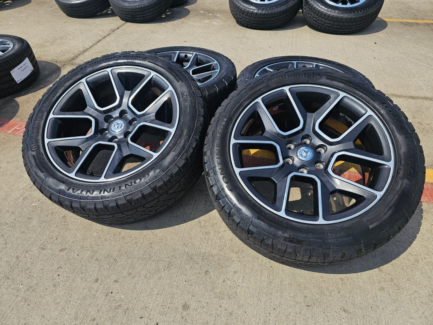 22" Dodge Ram 1500 OEM LIMITED Laramie wheels rims charcoal 2725 2684
