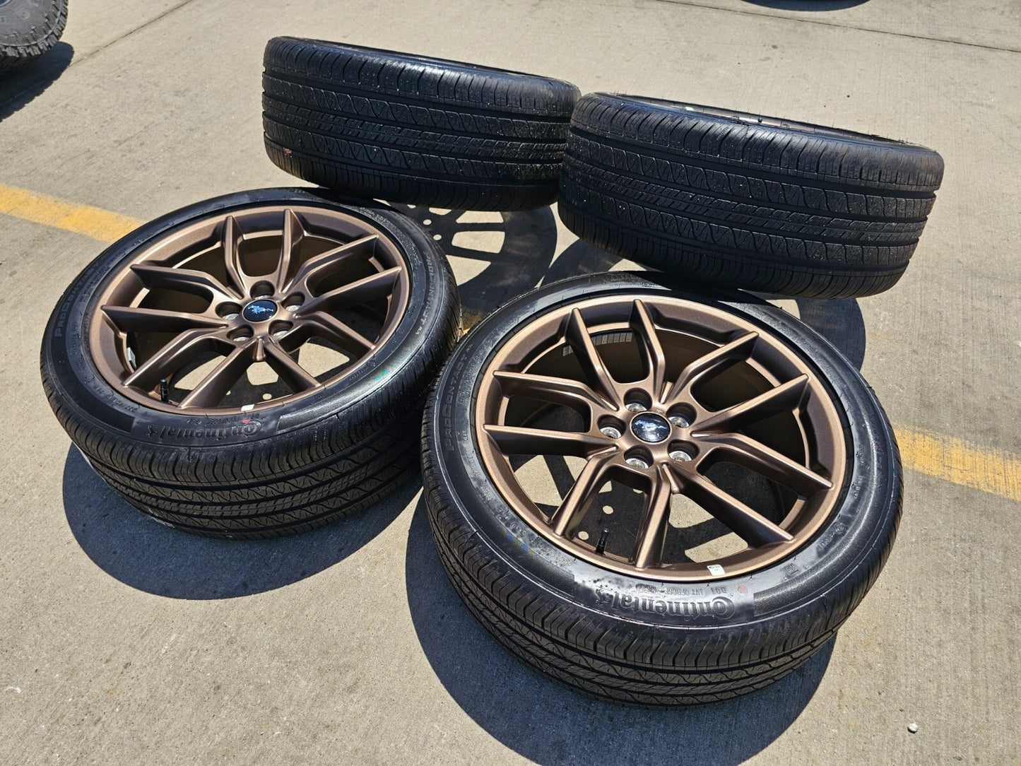 19" Ford Mustang GT Performance Track Pack OEM wheels rims Bronze 2025 TPMS NEW