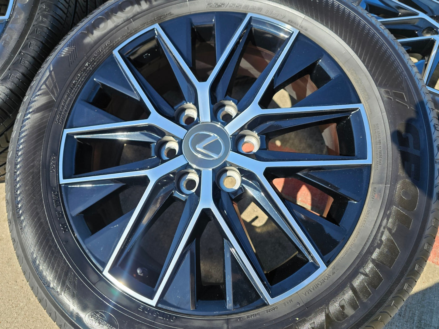 20" Lexus GX550 OEM wheels rims Toyota Land Cruiser Tundra 10545 LX600 YOKOHAMA