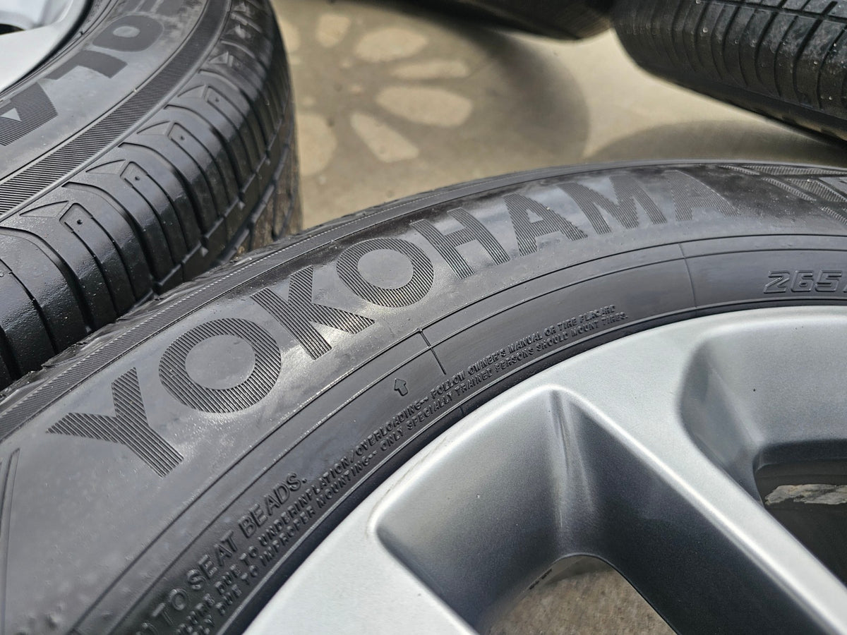20" Jeep Grand Cherokee L OEM 2659 2660 wheels rims tires YOKOHAMA SET