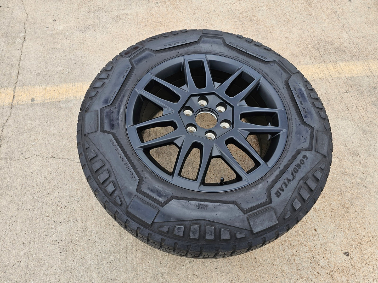 (1) 20" Tesla Cyber Truck OEM 94166 wheel rim 2024 2025 2026 2027 Cybertruck