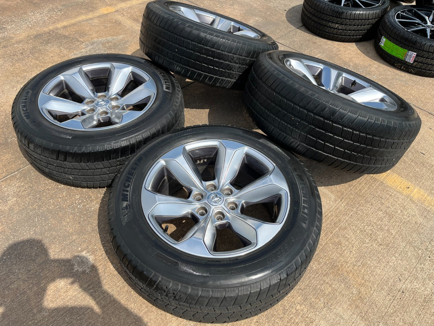 20" Dodge Ram 1500 OEM Laramie wheels rims 2681 tires MICHELIN