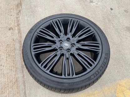 (1) 22" Land Rover Range DEFENDER OEM 72328 72331 wheel rim spare PIRELLI