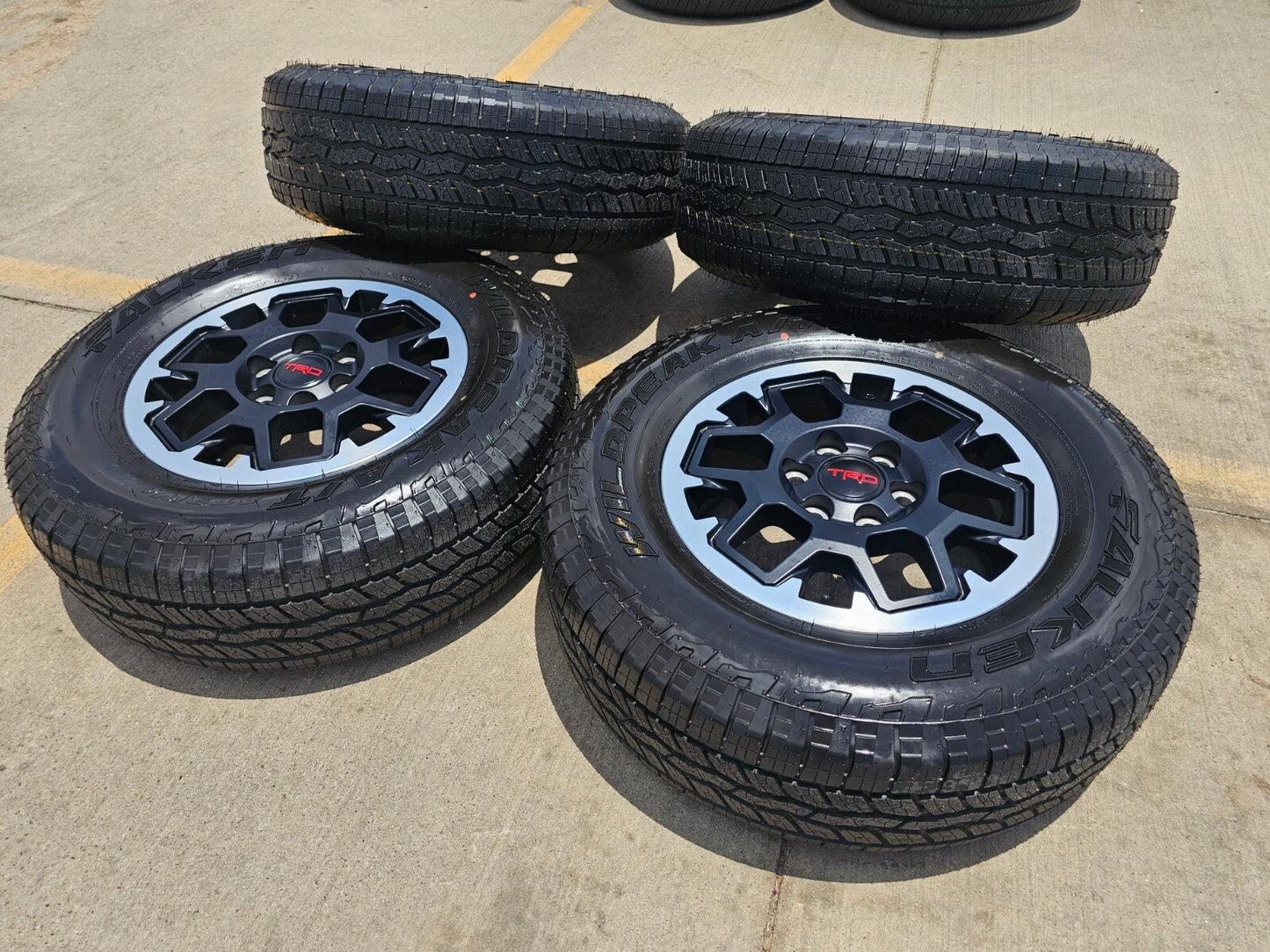 18" Toyota Tacoma 4Runner TRD OEM wheels rims 2024 2025 2026 NEW