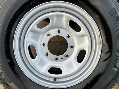 17" Ford F-250 F-350 OEM 3828 wheels rims tires MICHELIN LTX A/T2