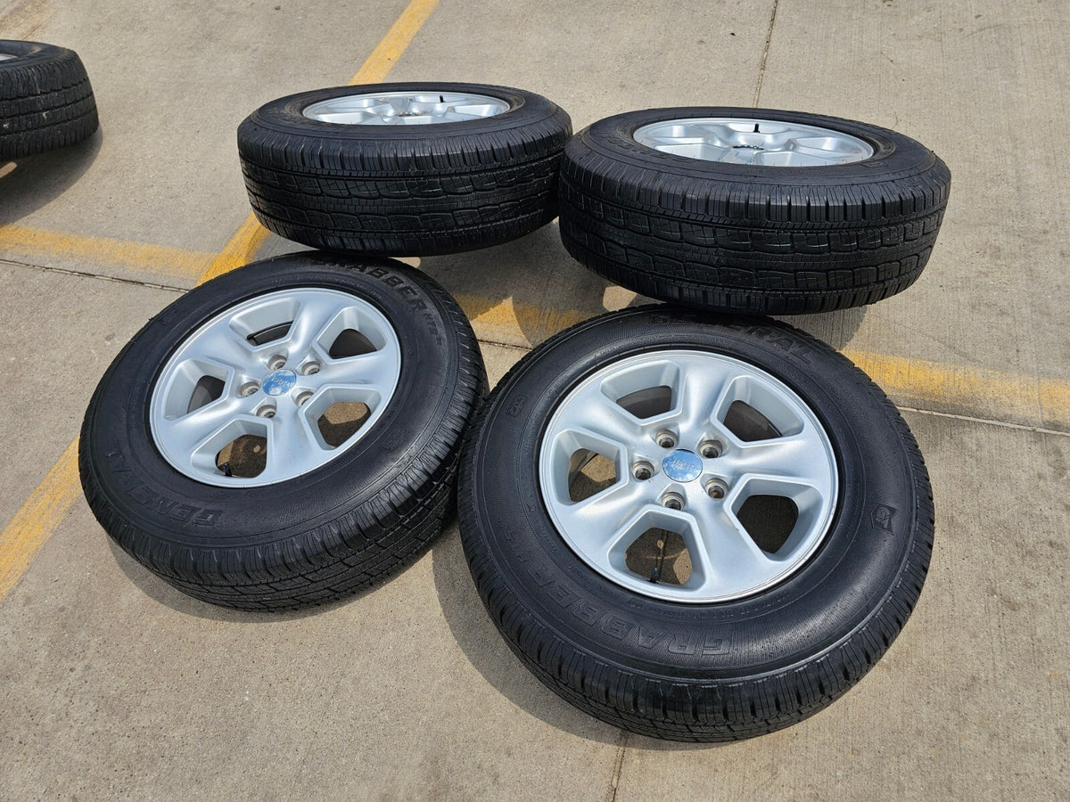 17" Jeep Grand Cherokee OEM 9135 wheels rims SET DISCOUNTED