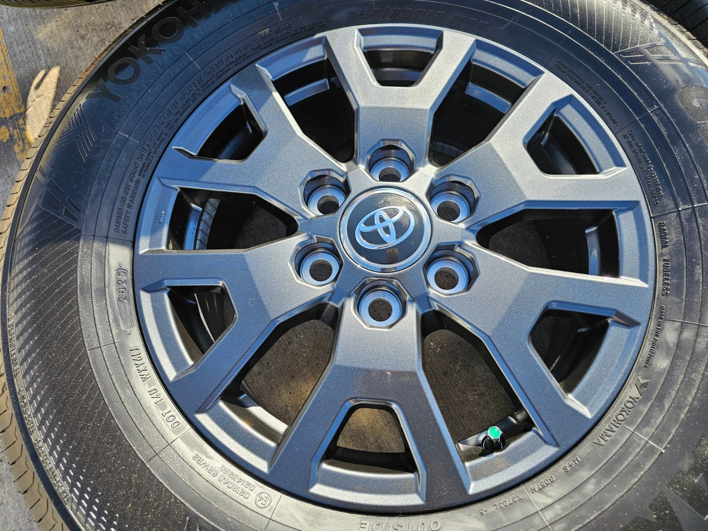 17" Toyota Tacoma 4Runner TRD OEM 94254 10637 only rims 2024 2025 2026 2027 NEW