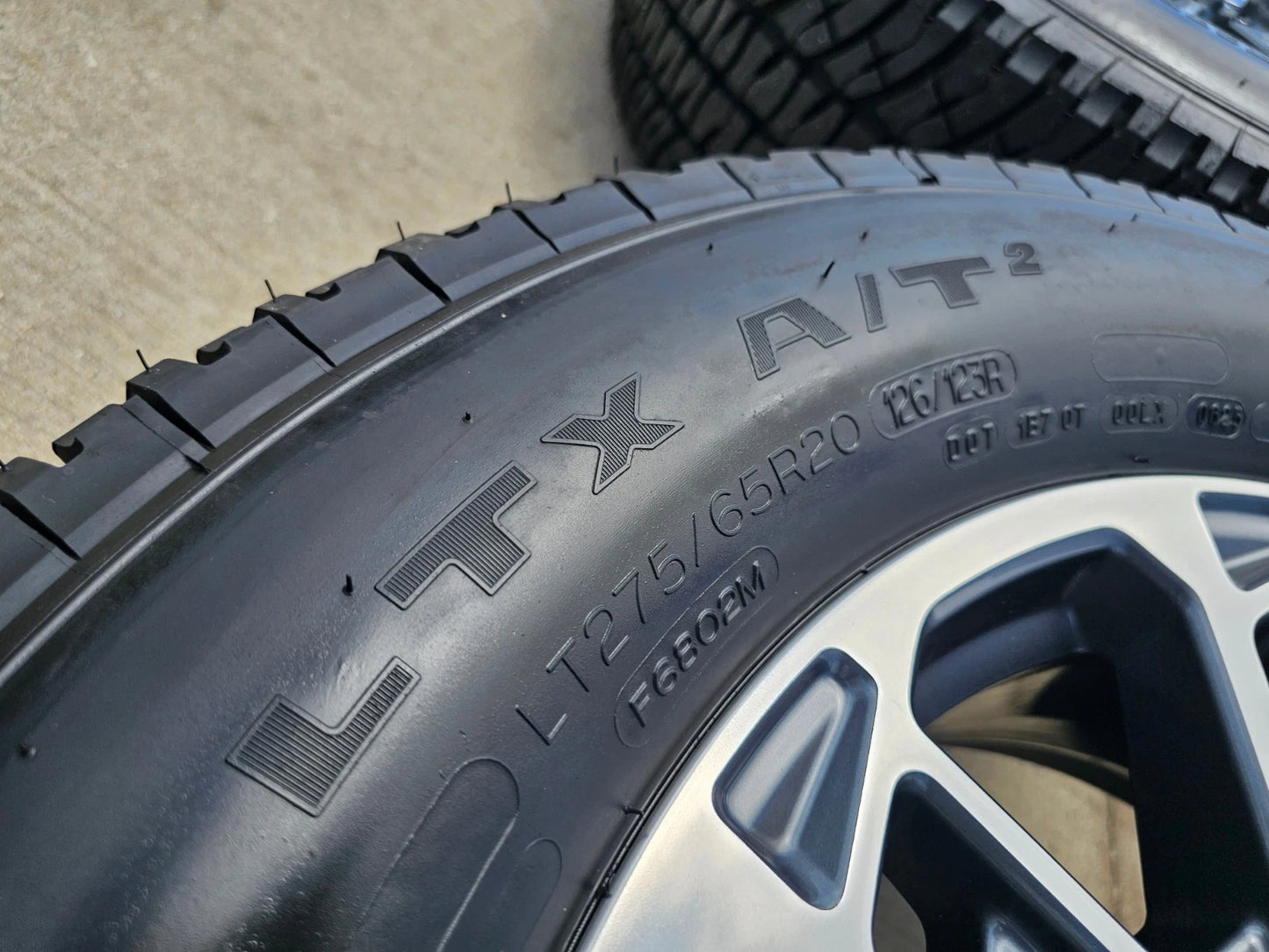 20" Ford F-250 F-350 OEM LIMITED wheels rims 10302 10483 2025 2026 NEW MICHELIN
