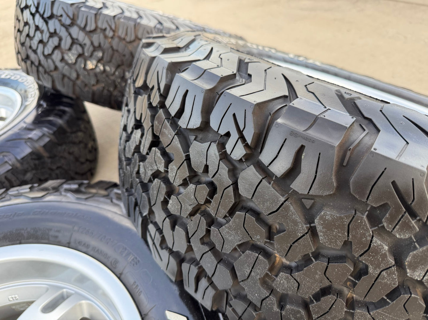 17" Toyota FJ Cruiser BBS TRD PRO 4Runner Tacoma OEM wheels rims BFG KO2 A/T NEW