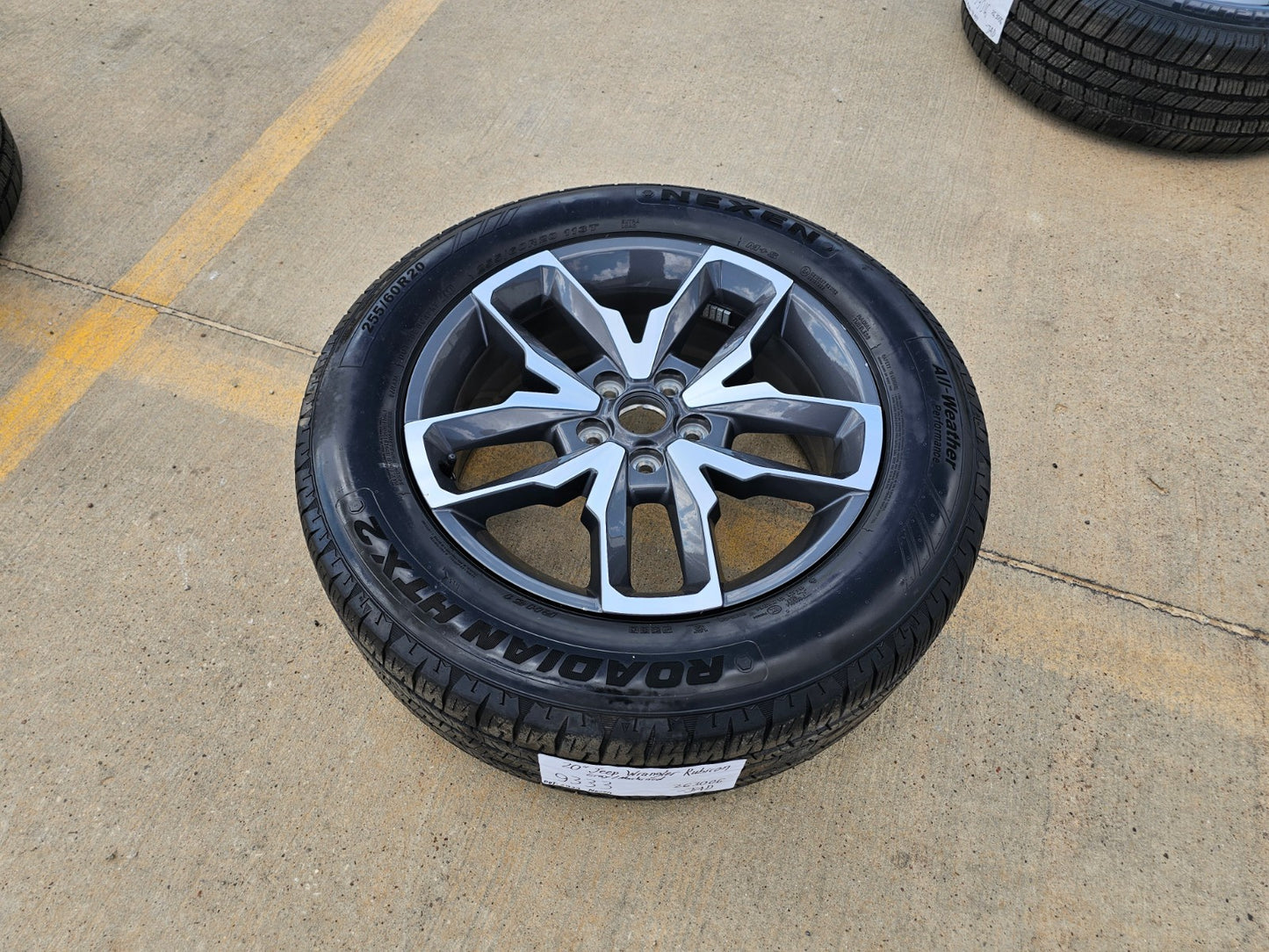 (1) 20" Jeep Wrangler Rubicon 4XE OEM 9333 wheel rim Gladiator 2024 2025 2026