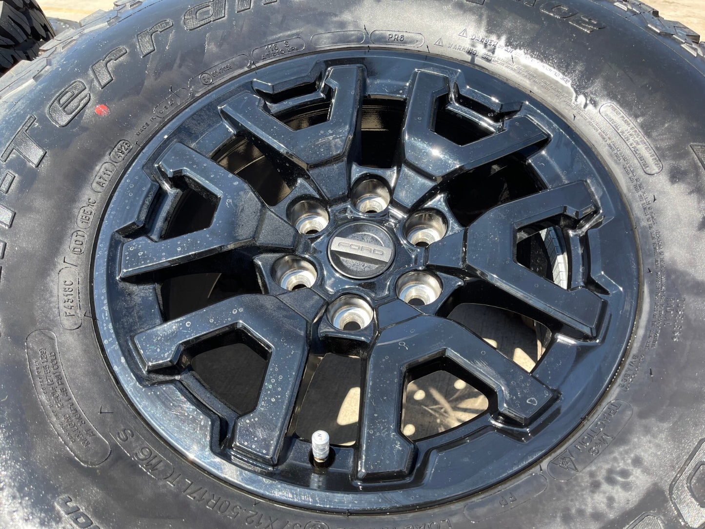 17" Ford F-150 Raptor Bronco OEM rims wheels BFG 10461 tires 2023 2024 2025 NEW