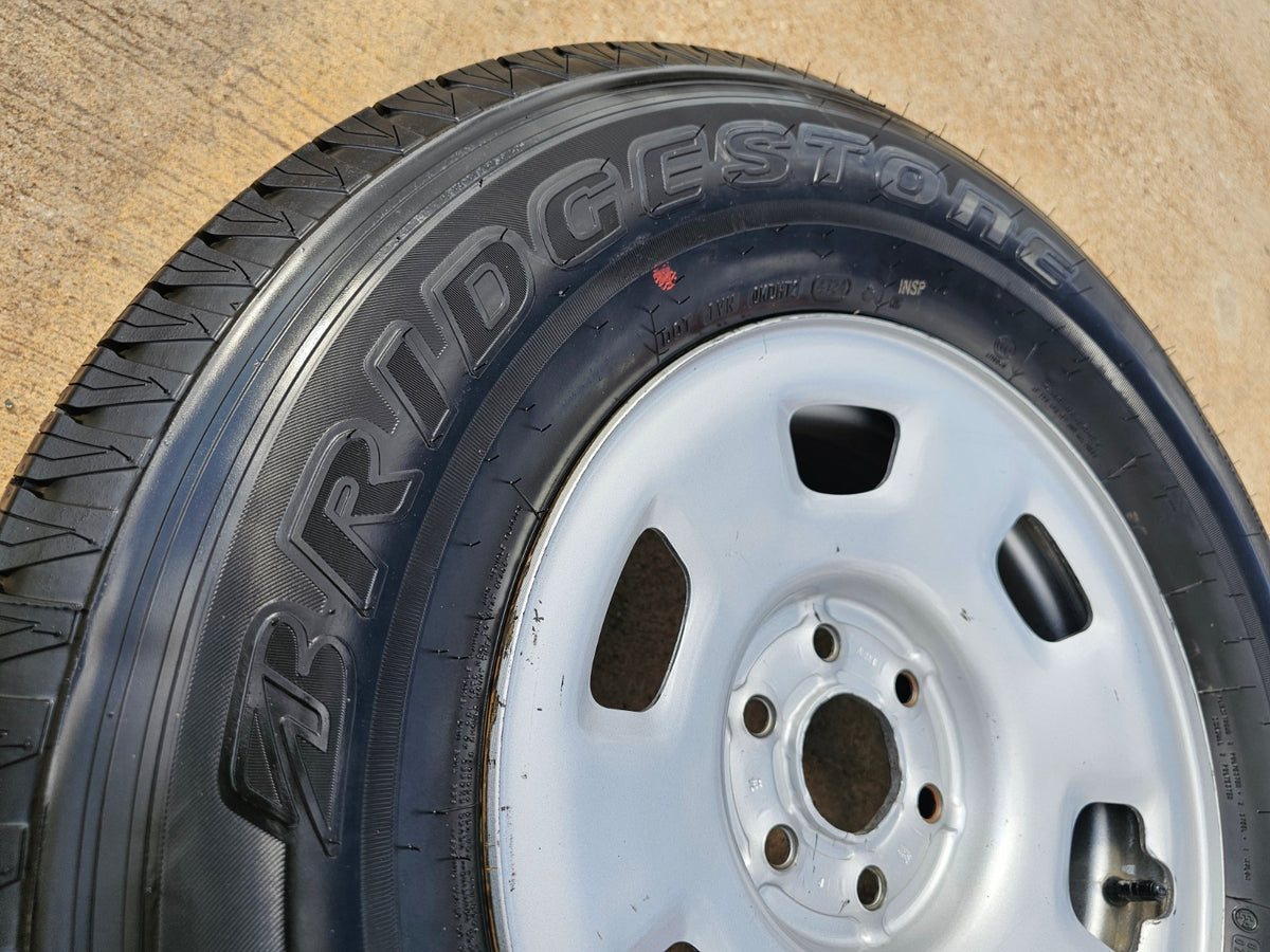 16" Chevy Colorado Z71 GMC Canyon OEM 8109 wheel rim tire spare