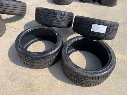 (2) 275/40/21 + (2) 305/35/21 Pirelli Winter 109V XL M+S tires