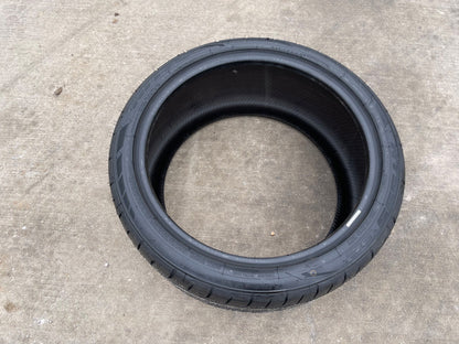 (1) 265/35/19 Nitto NT555 G2 tire 265/35/19 98W NEW