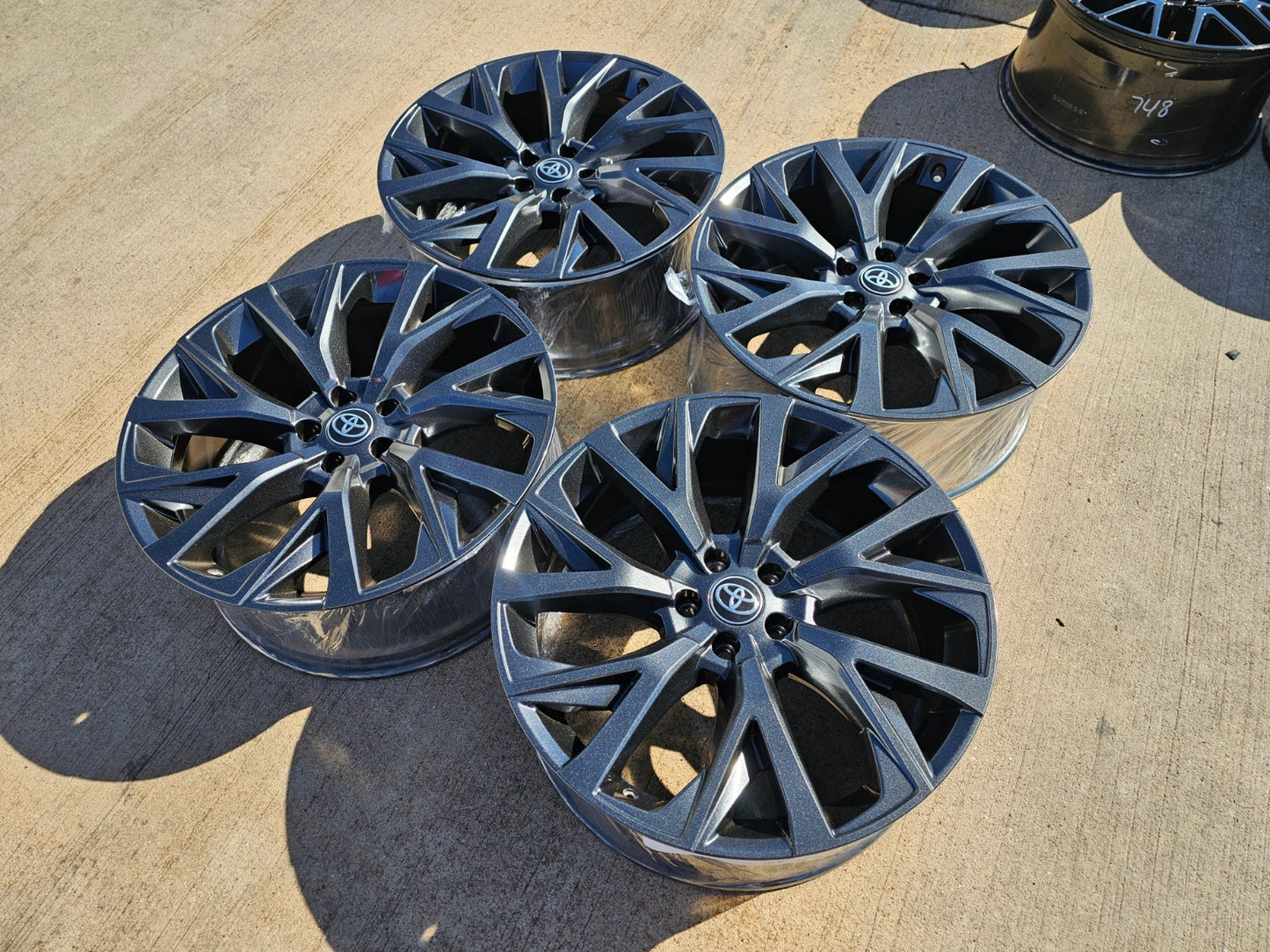 21" Toyota Crown OEM wheels rims Signia Camry Avalon Lexus 2025 2026 NEW