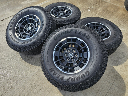 17" Ford Bronco HERITAGE SASQUATCH OEM 22025 wheels rims SET GOODYEAR A/T 35"