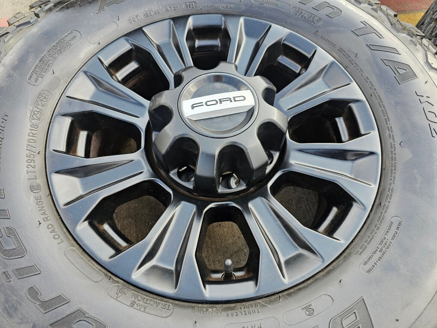 18" Ford F-250 F-350 OEM TREMOR black rims wheels 10097 tires BFG 34"