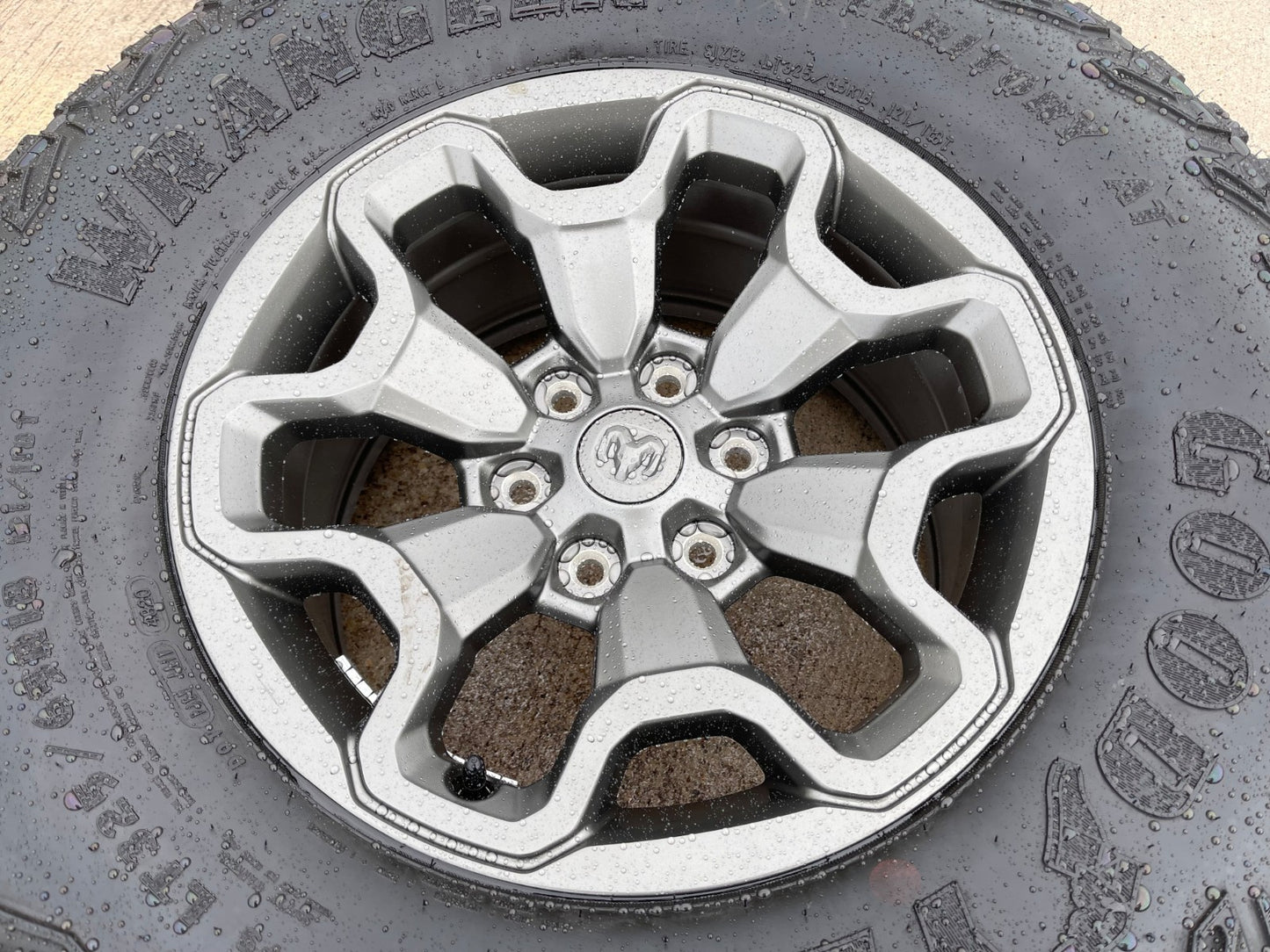 18" Dodge Ram 1500 TRX RHO Gray OEM 66002 wheel rim TERRITORY A/T 35"