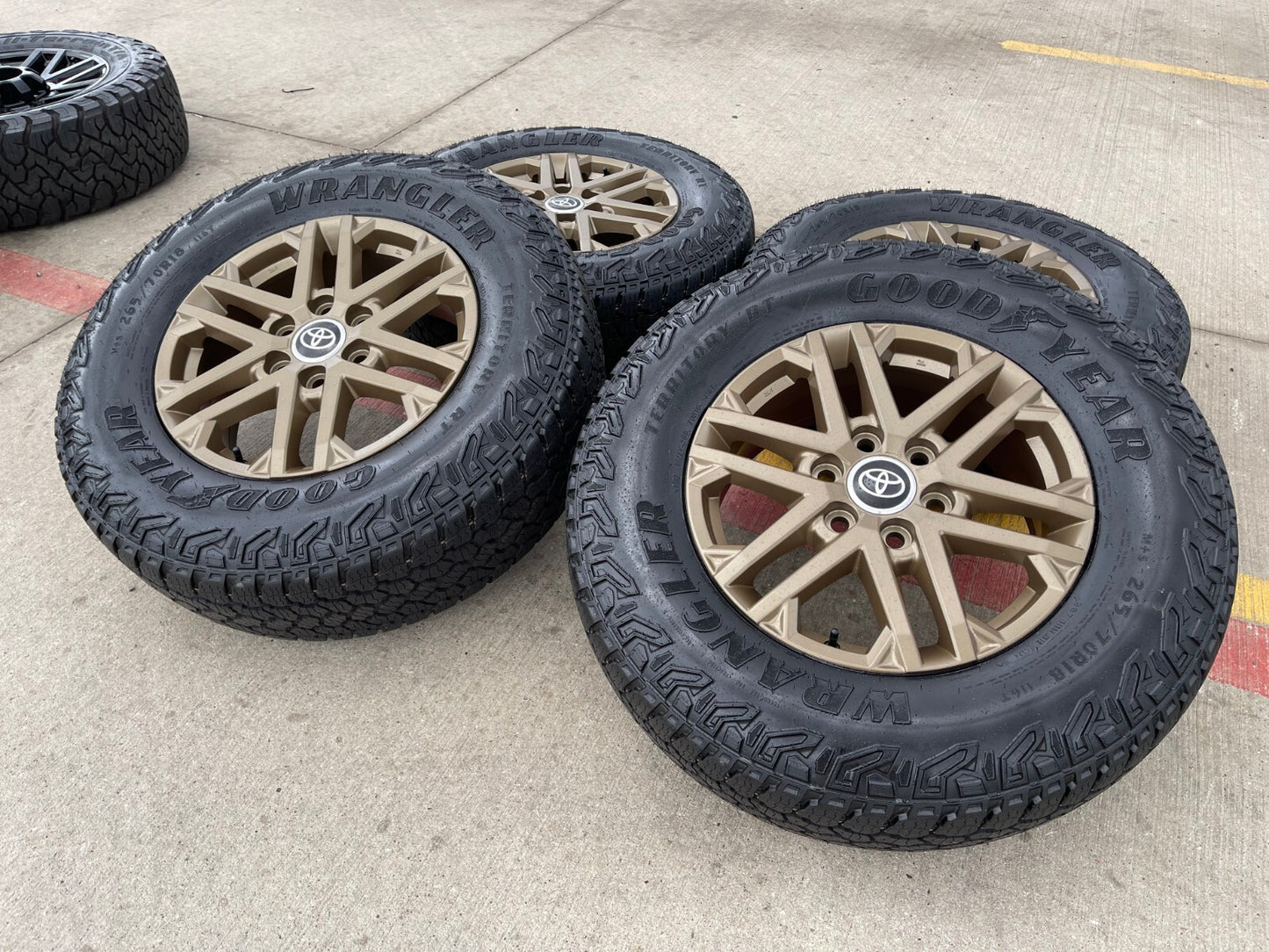 18" Toyota Tundra TRD OEM wheels rims 75281 Sequoia LX600 BRONZE 2025 2026 NEW