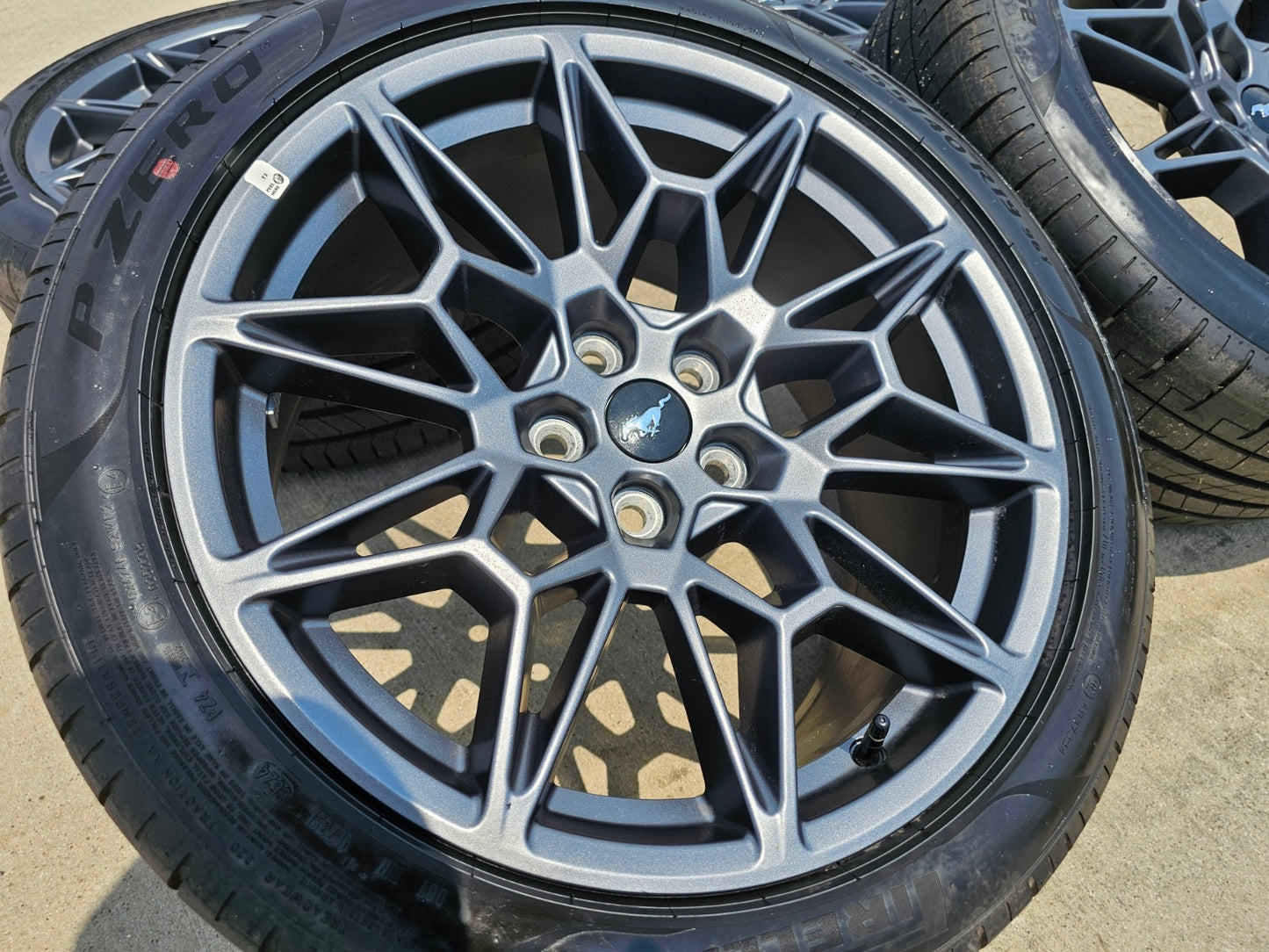19" Ford Mustang GT Performance Track Pack OEM wheels rims 2025 2026 TPMS NEW