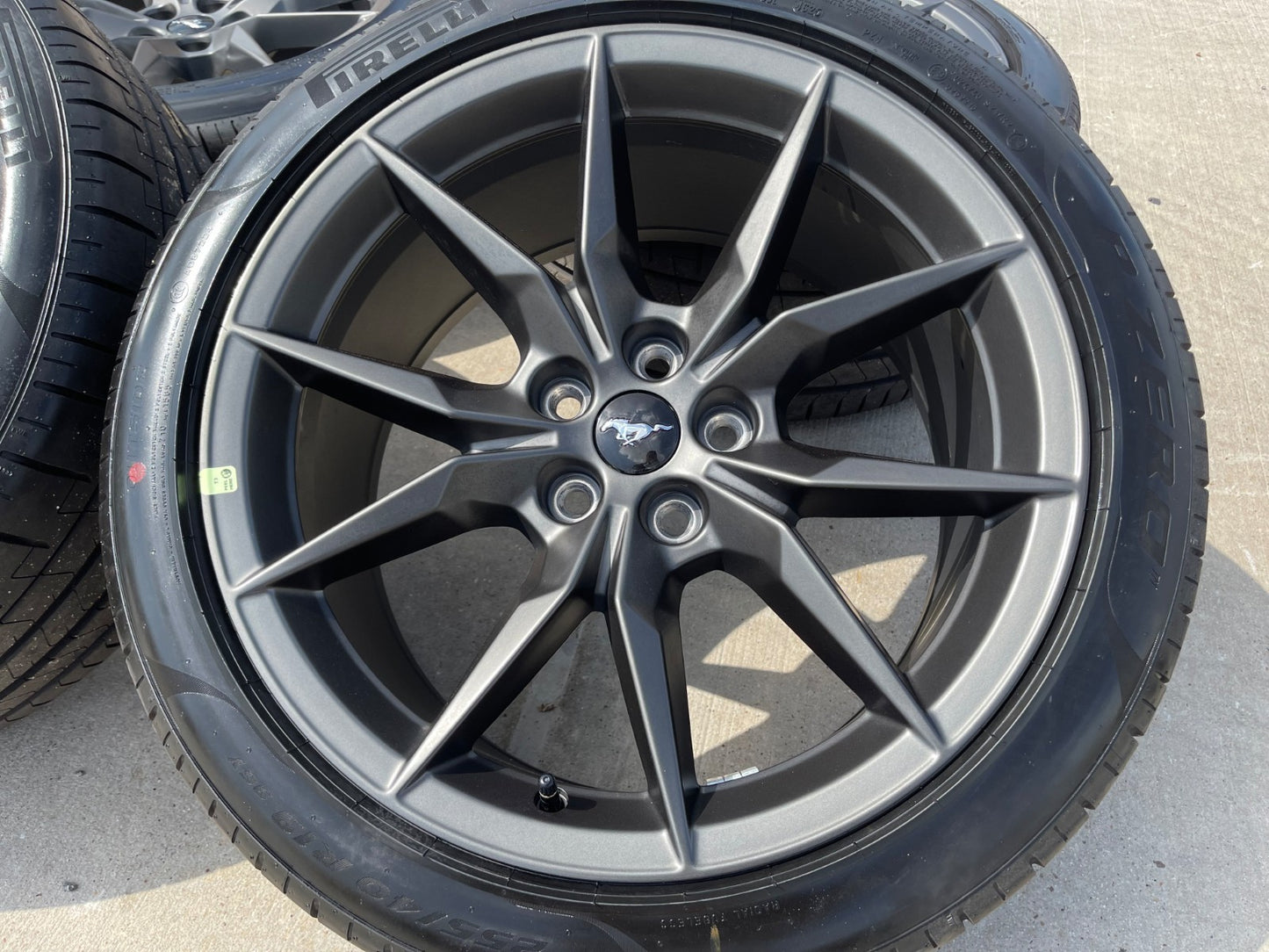 19" Ford Mustang GT Dark Horse OEM 95839 95840 wheels rims 2025 2026 2027 NEW