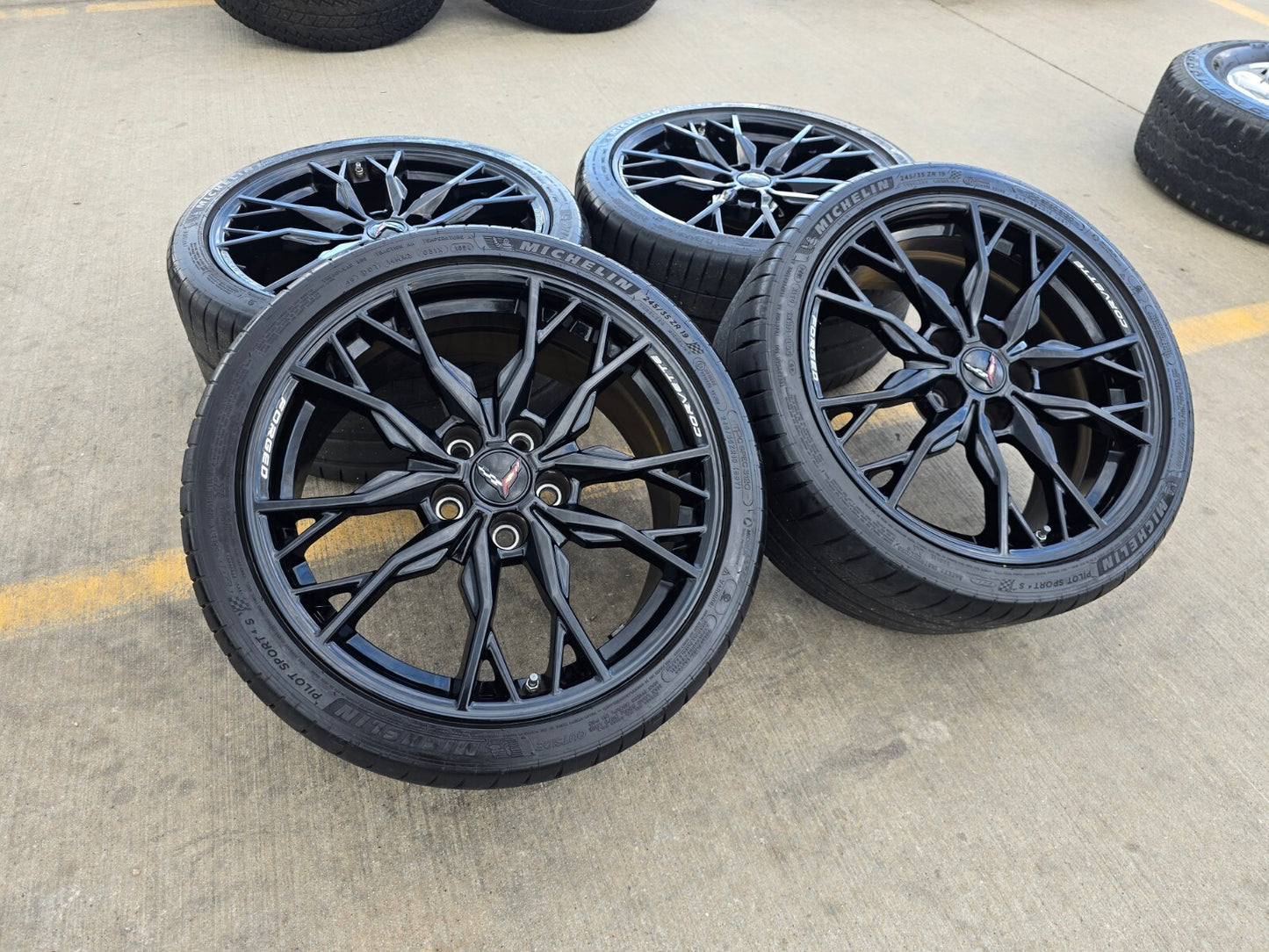19" + 20" Chevy Corvette Z06 C8 OEM wheels rims 8057 8058 FORGED