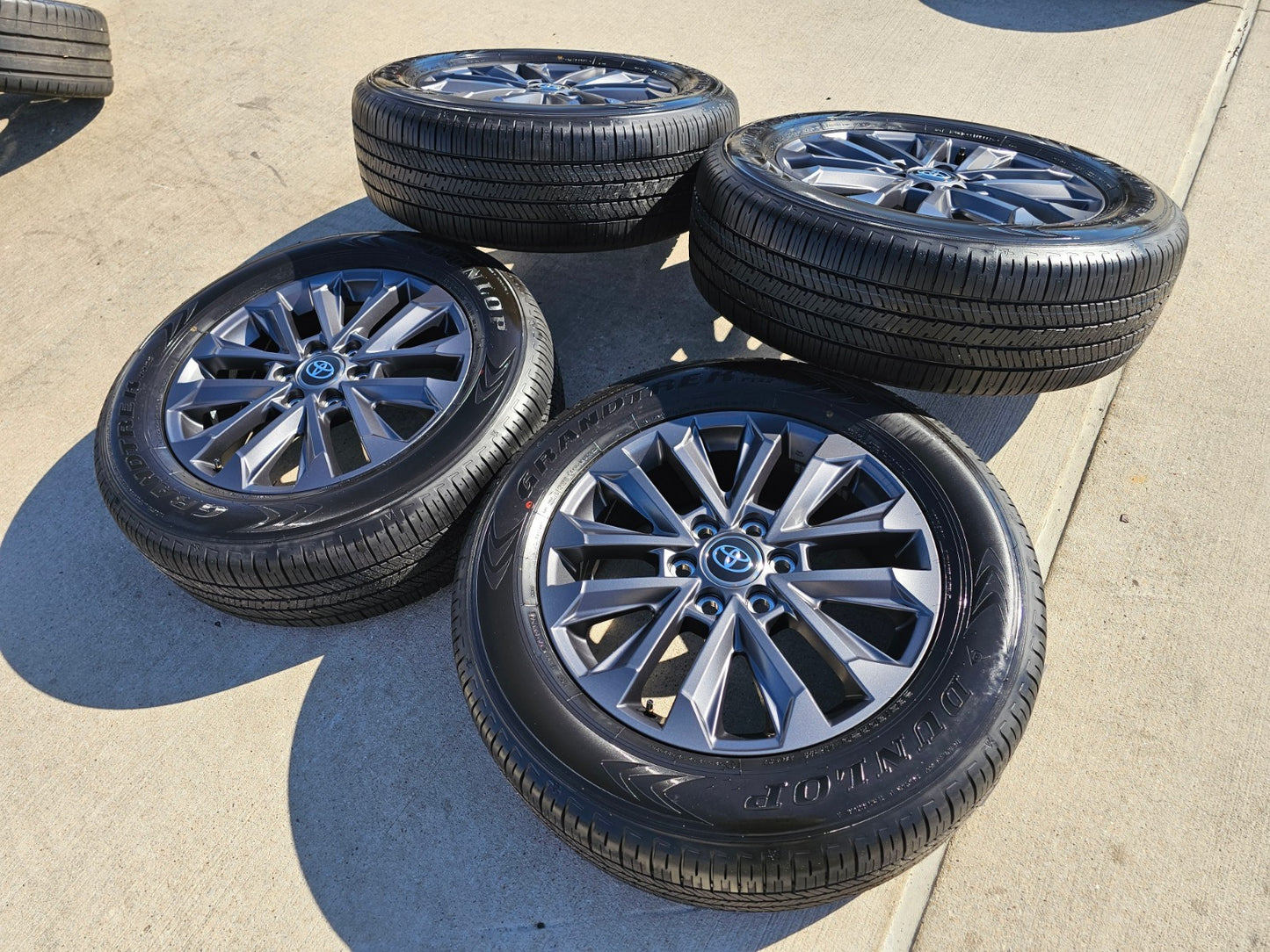 20" Toyota Land Cruiser OEM wheels rims 94057 Tundra Sequoia 2024 2025 2026 NEW