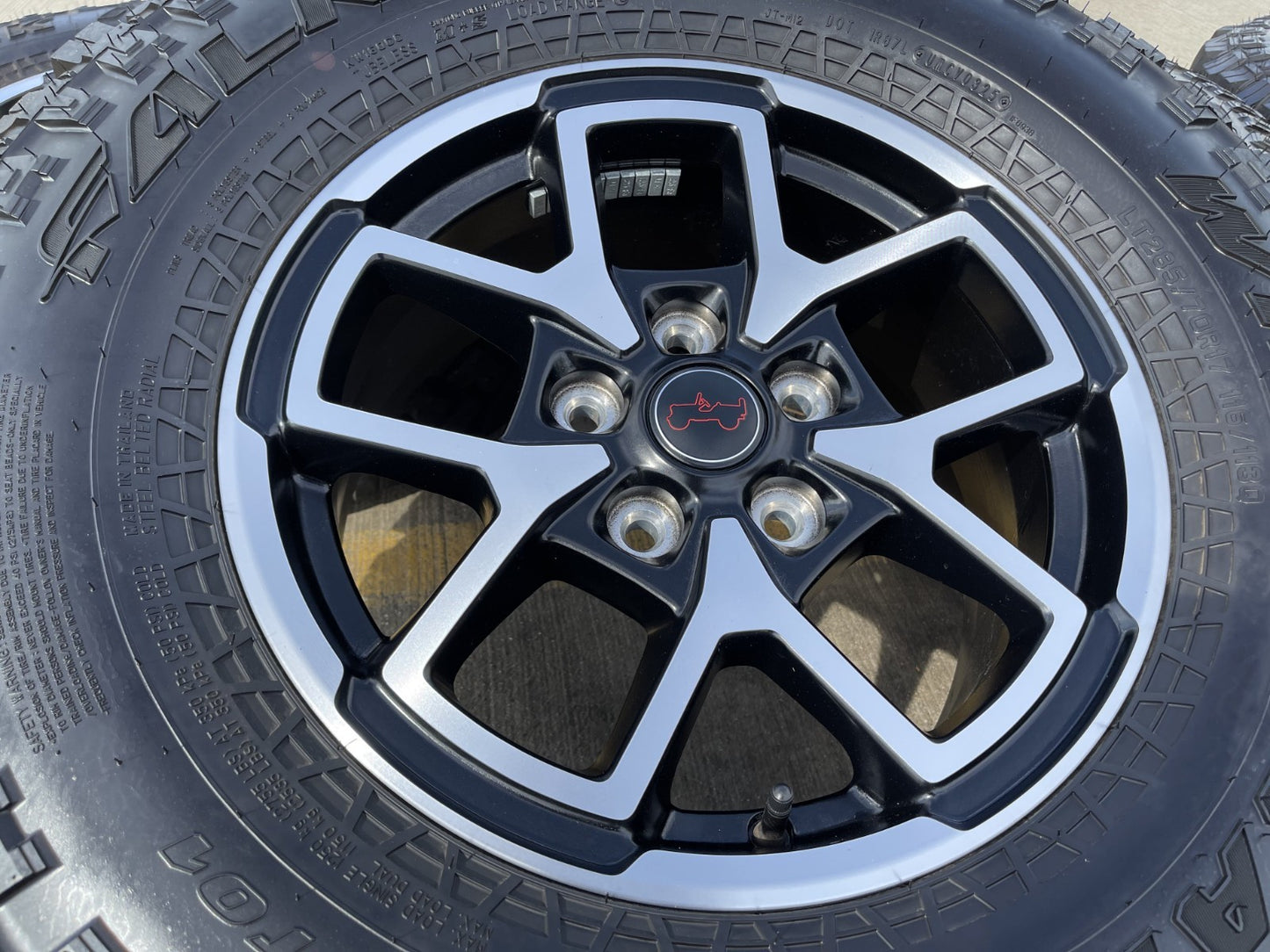 17" Jeep Wrangler Rubicon OEM 95730 9327 wheels rims Gladiator FALKEN MT 33" NEW