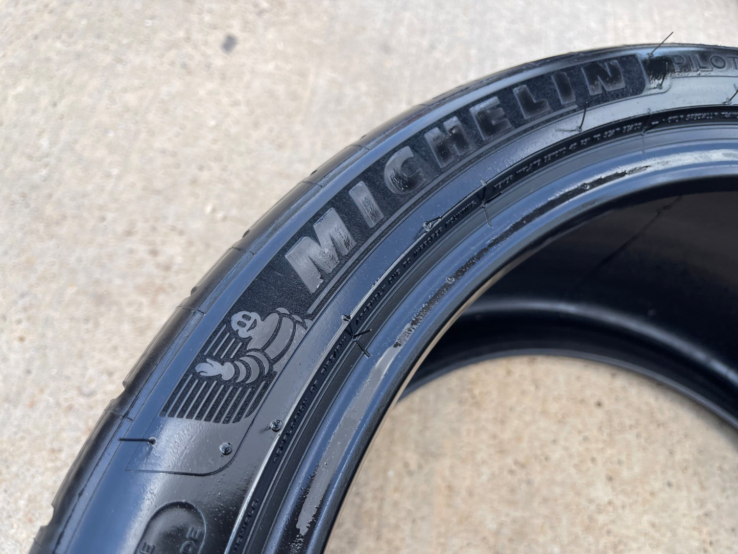 (1) 285/30/19 Michelin Pilot Sport A/S 4 All Season 94Y ZP 285/30R19 tire NEW