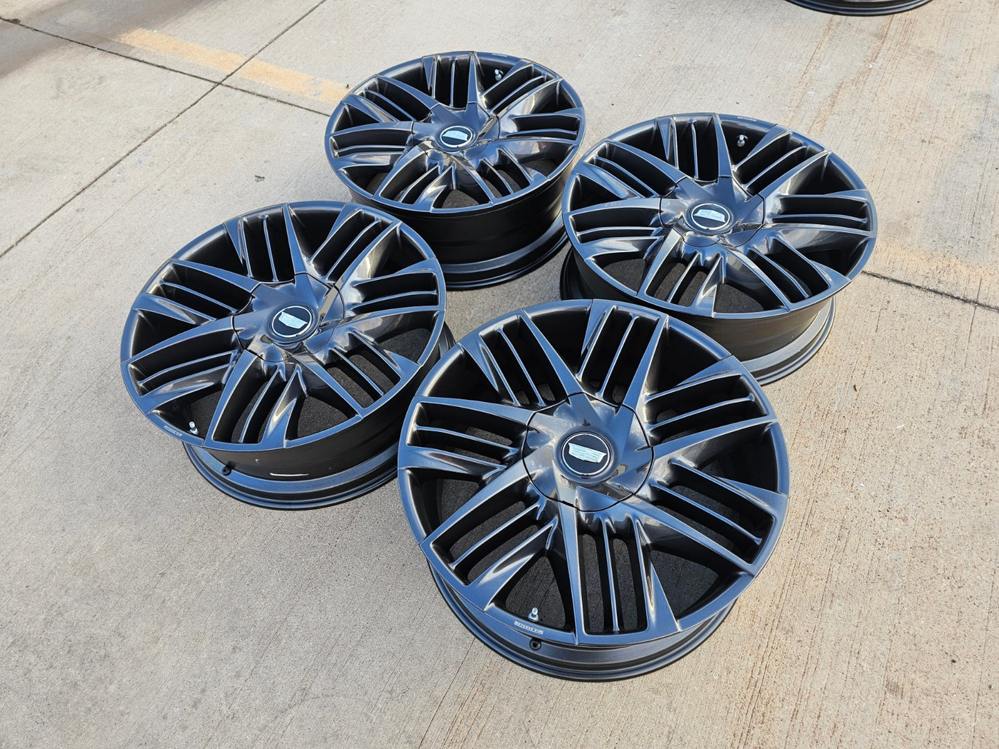 NEW 24" Cadillac Escalade IQ Deep Space EV OEM SET wheels rims Hummer 2025-2027
