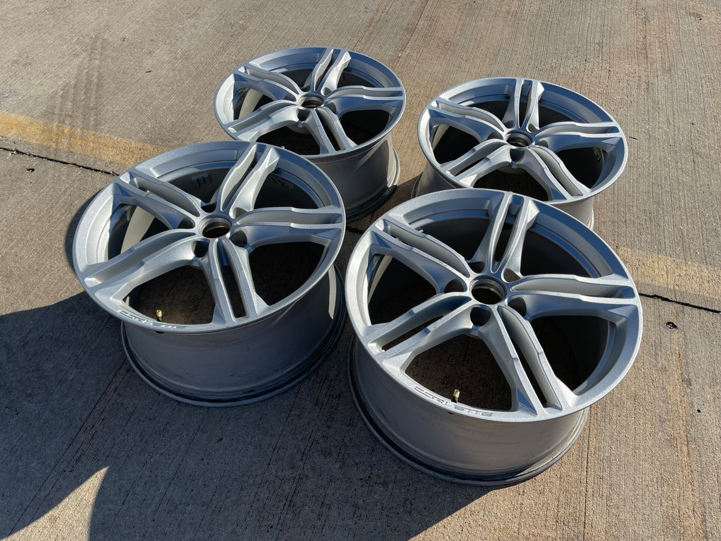 18" + 19" Chevy Corvette OEM 5726 5730 wheels rims 2016 2017 2018 2019