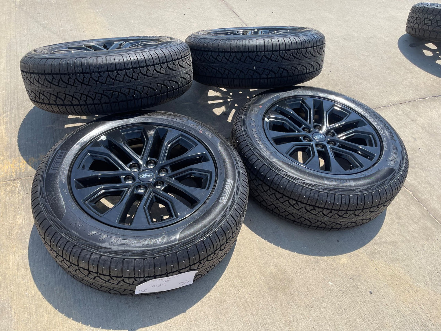 20" Ford F-150 LARIAT OEM 10619 rims wheels Expedition 2026 2027 SET PIRELLI NEW