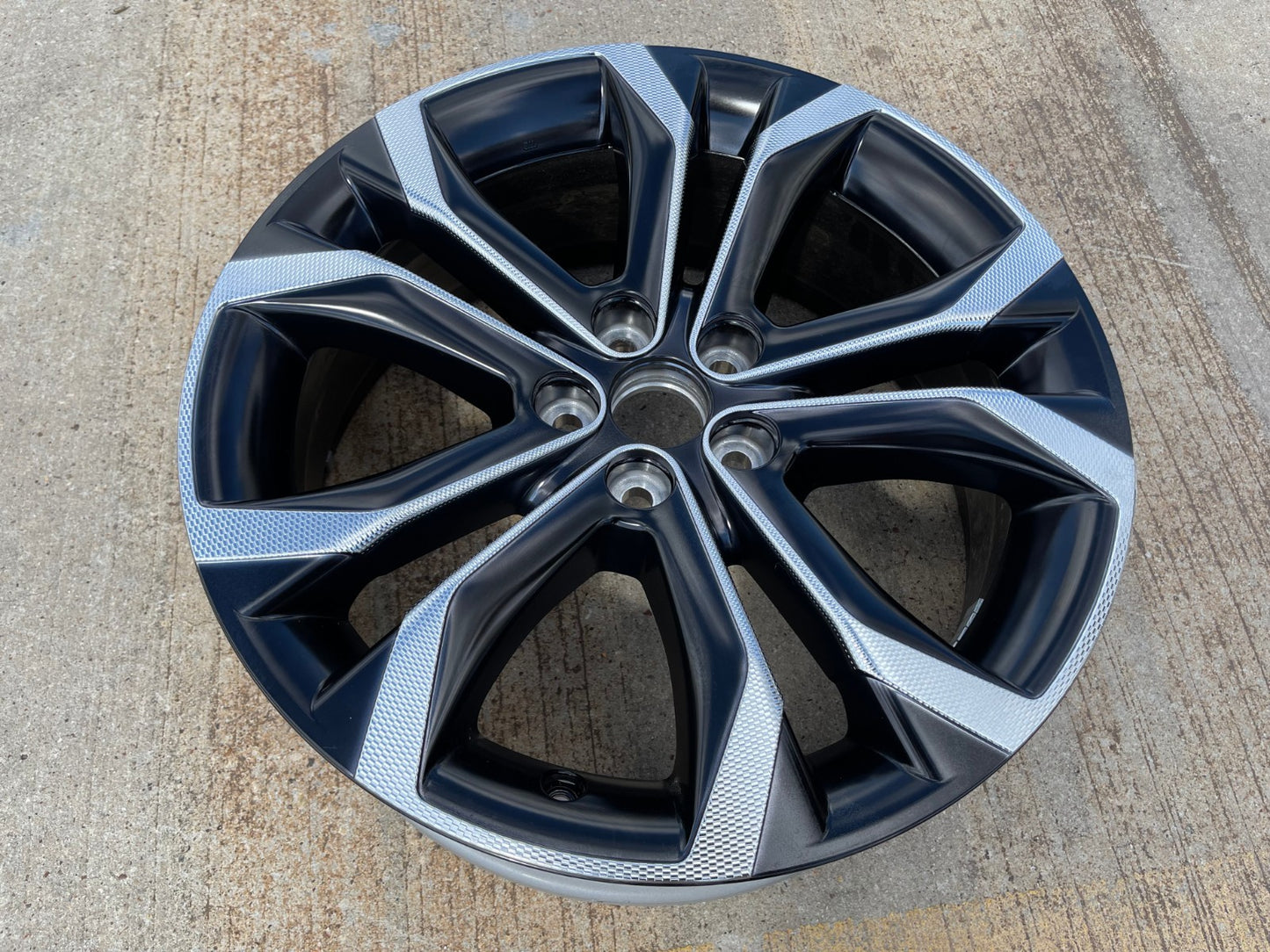 20" Toyota Sienna OEM 69167 rim wheel Venza Rav4 CH-R 2022 2023 2024 2025 2026