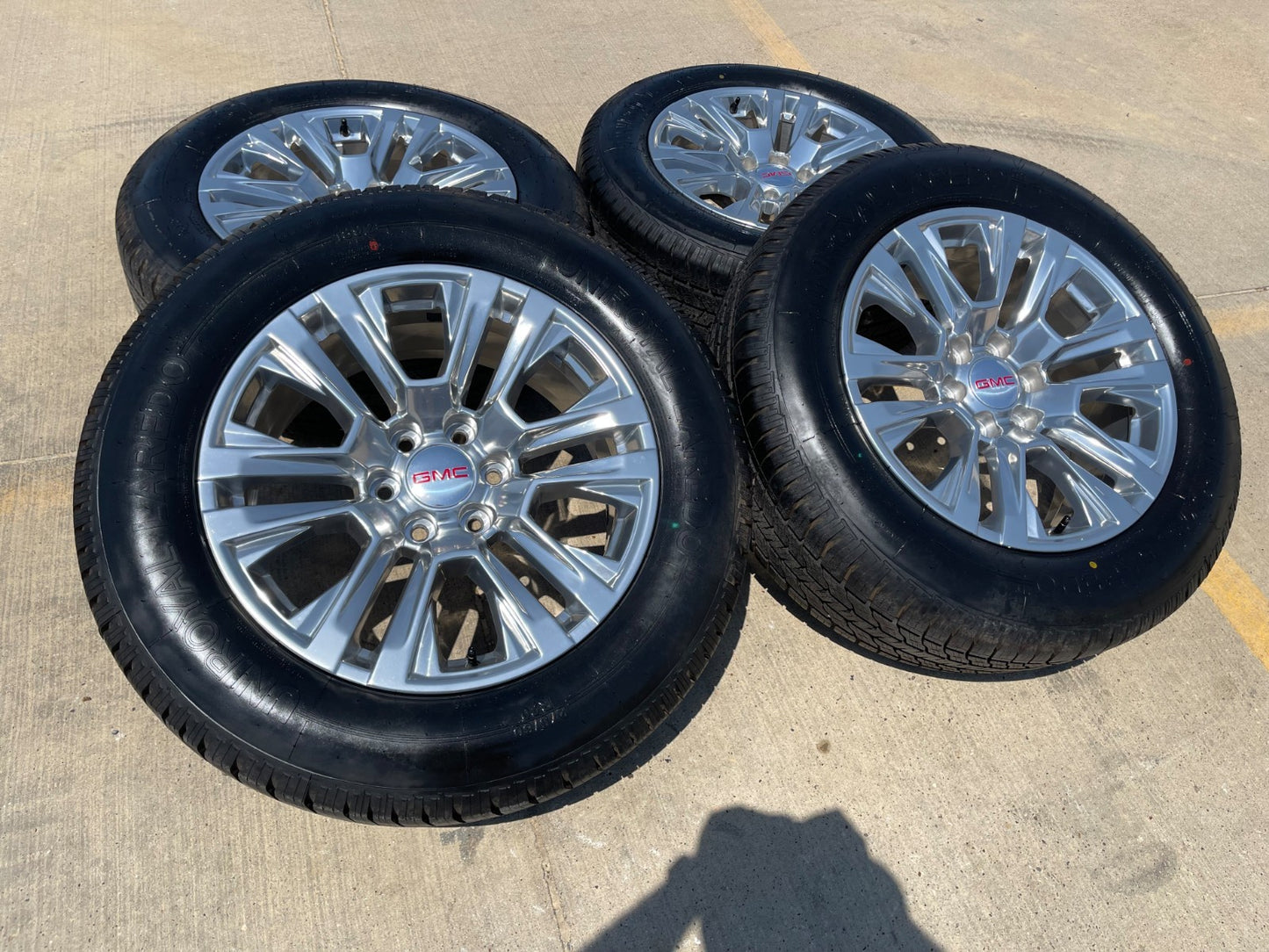 20" GMC Sierra Yukon Denali OEM 5917 wheels rims SET Chevy tires NEW
