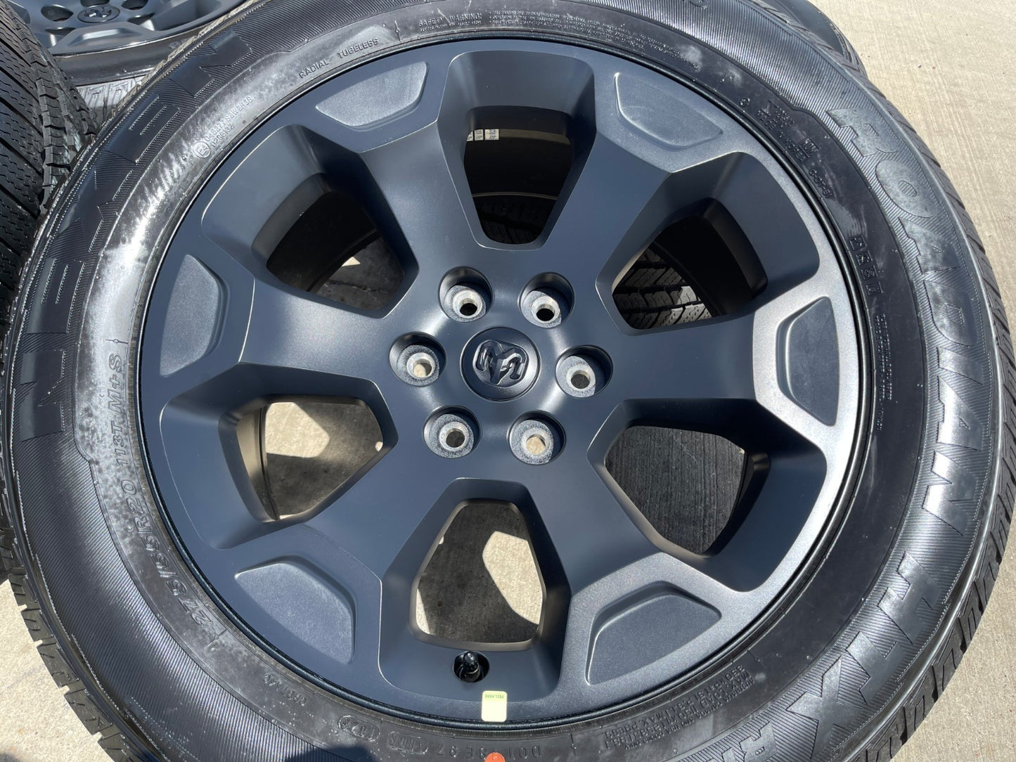 20" Dodge Ram 1500 OEM Laramie Black 2462 2680 wheels rims 2024 2025 2026 NEW