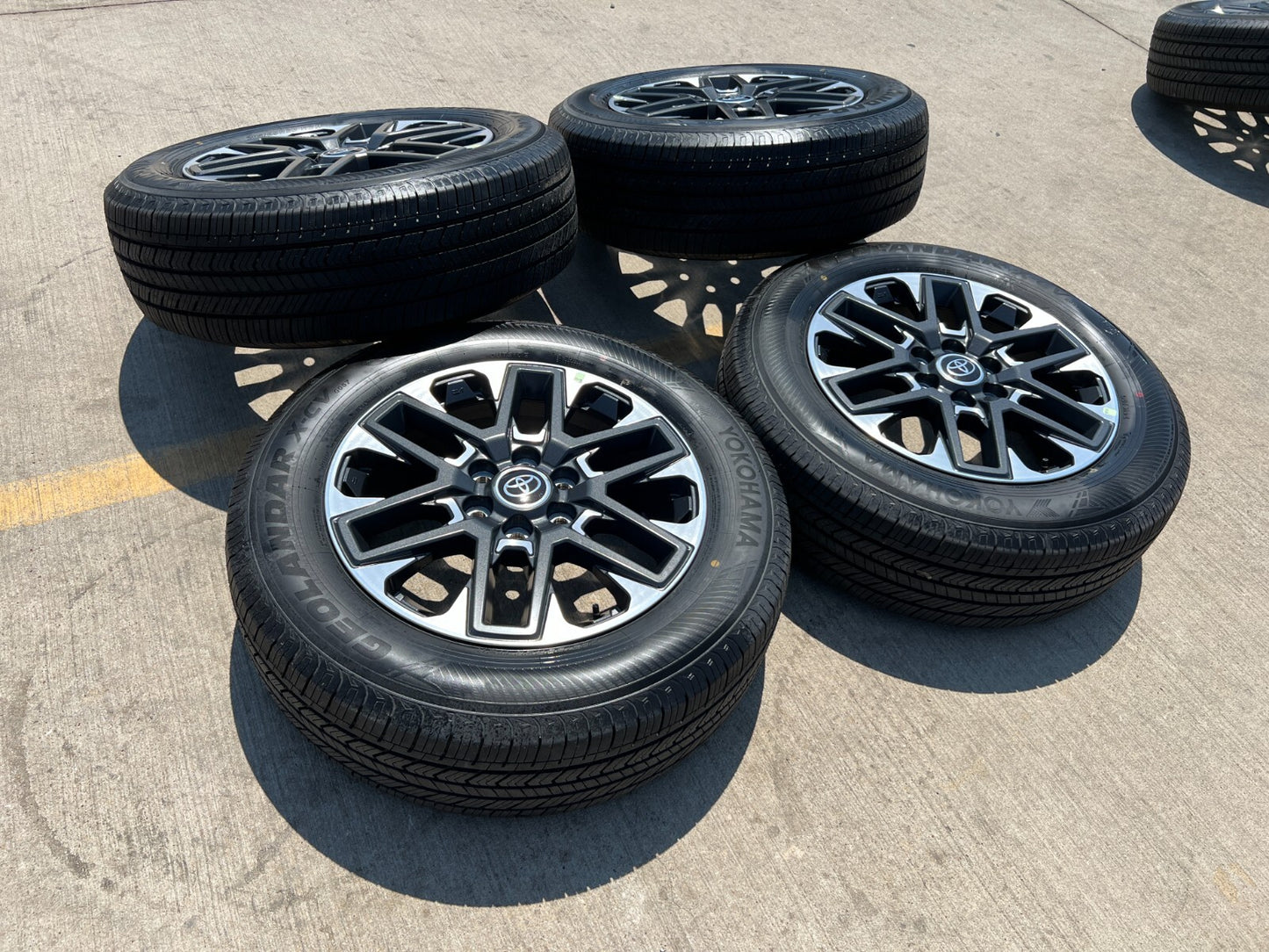 20" Toyota Tundra Platinum OEM wheels rims 95295 75276 Sequoia 2024 2025 NEW