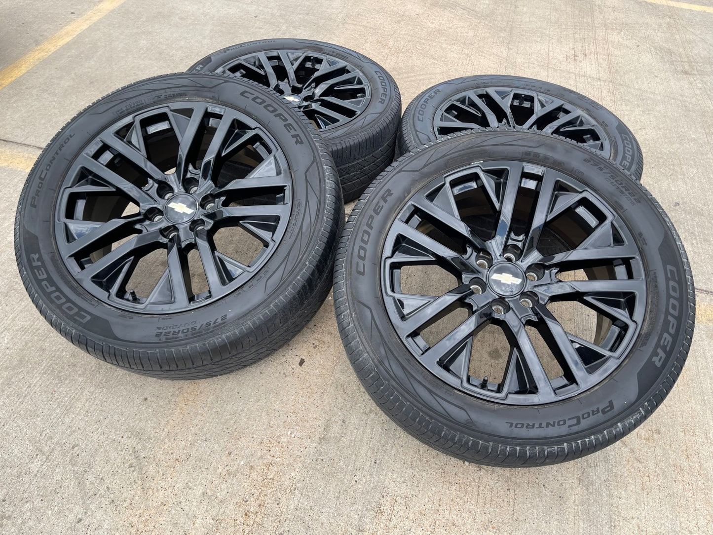 22" GMC Yukon Sierra OEM Chevy Silverado Tahoe 5903 wheels rims 2023 2024 2025