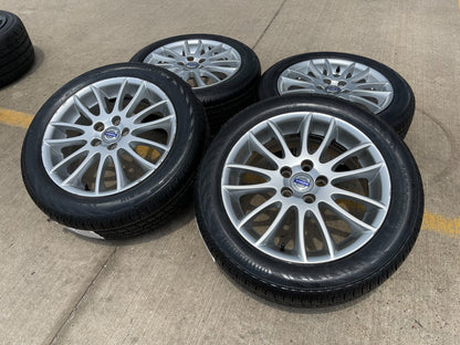 17" Volvo C30 C70 S40 V50 Ultimate OEM rims wheels 70317 70304