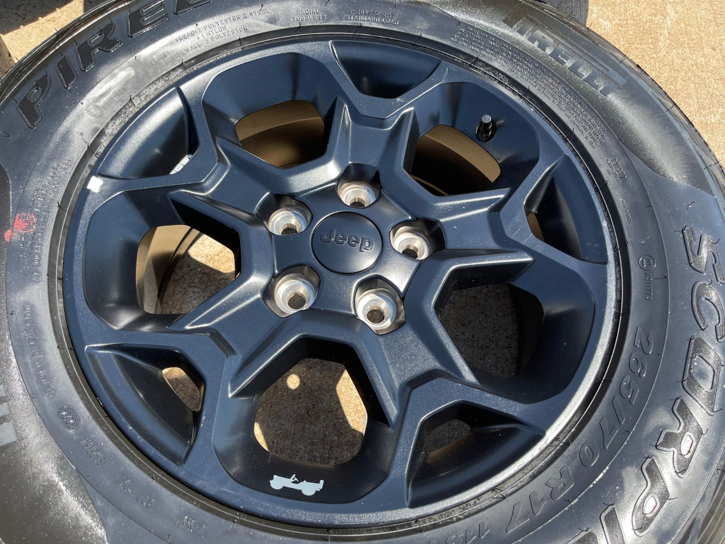 17" Jeep Wrangler Rubicon OEM wheels rims Gladiator 96832 9282 PIRELLI A/T NEW