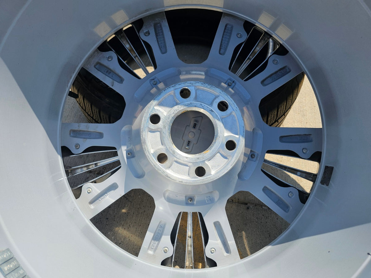 22" Chevy Tahoe RST Premier OEM wheel rim 14046 96951 Silverado Suburban single