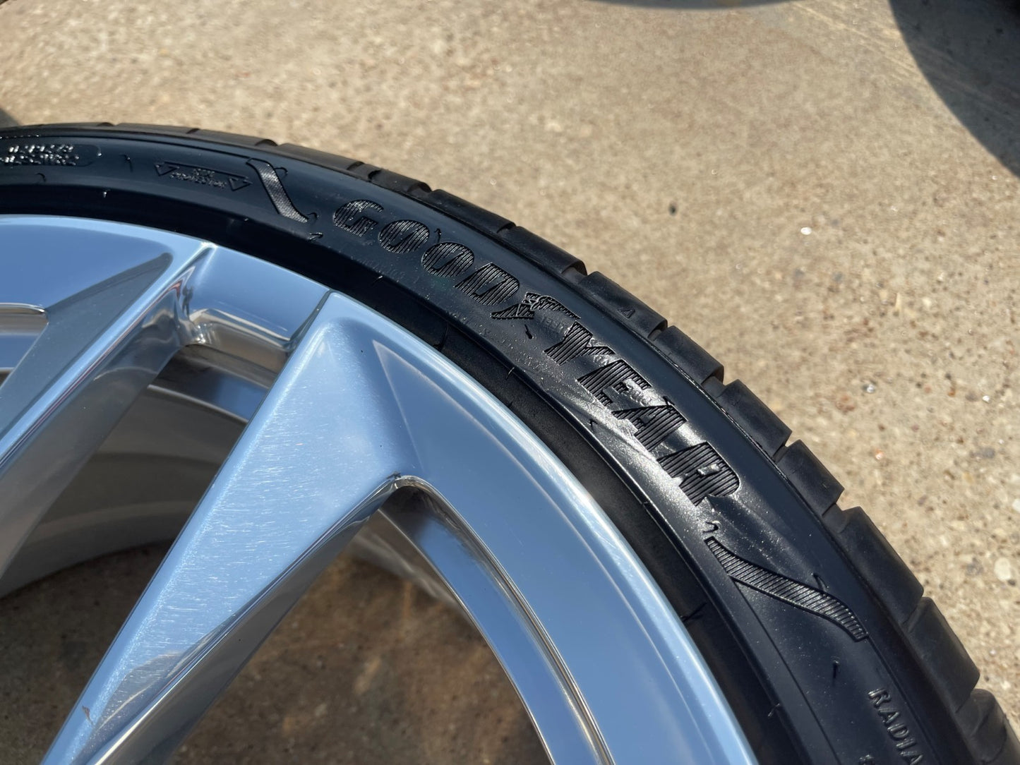 20" Chevy Camaro SS OEM wheels rims 200239 200240 tires GOODYEAR SET