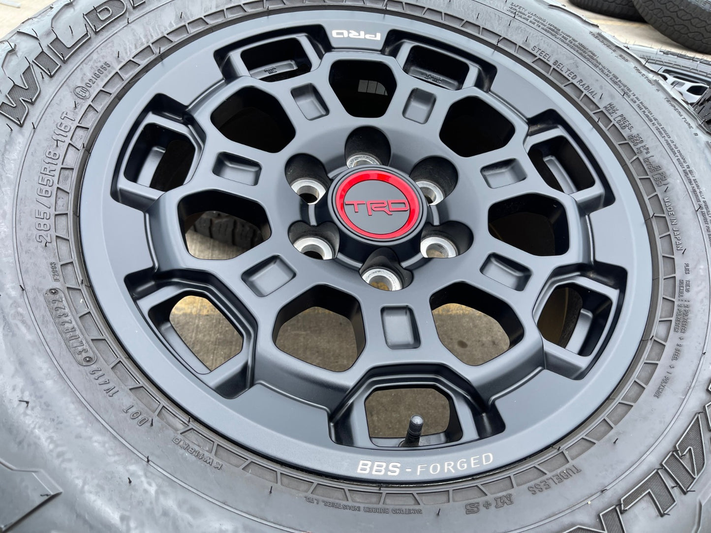 18" Toyota Tundra TRD BBS FORGED OEM black 95458 wheels rims Sequoia FALKEN NEW