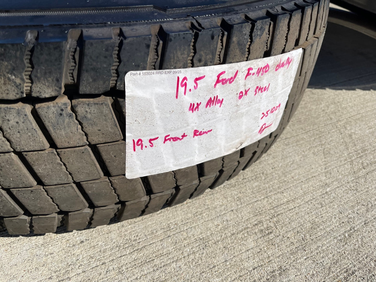 19.5" Ford F-450 Dually F-550 rims wheels RAM 4500 OEM 10x225 2023 2024 2025