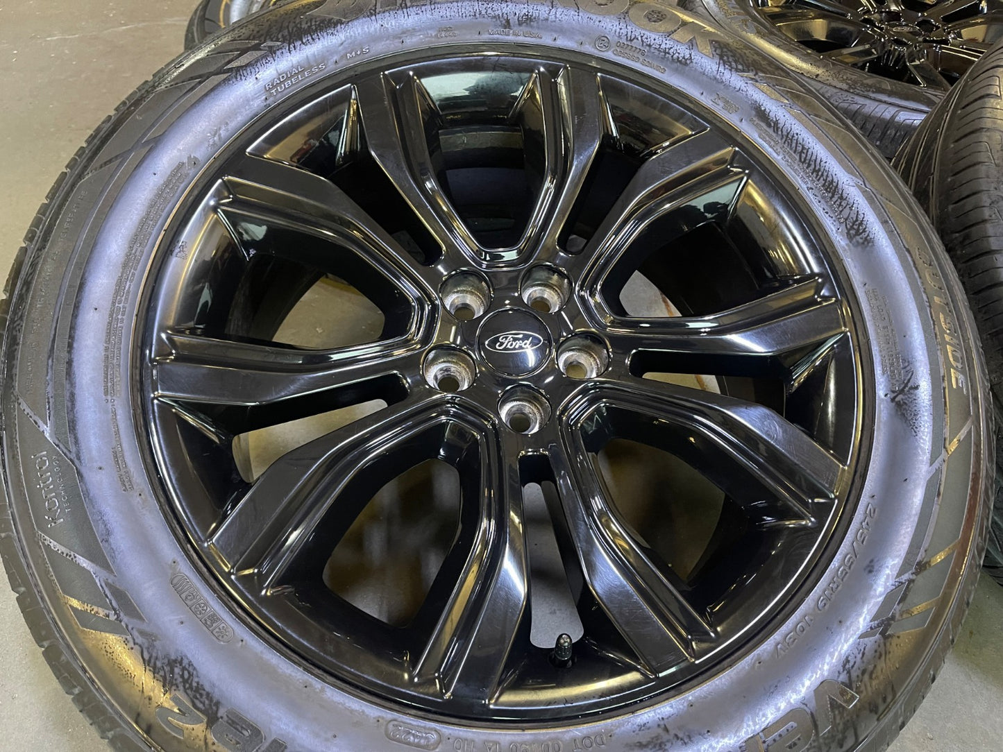19" Ford Edge Lincoln MKX MKC OEM 10195 rims wheels 2021 2022 2023 2024 2025