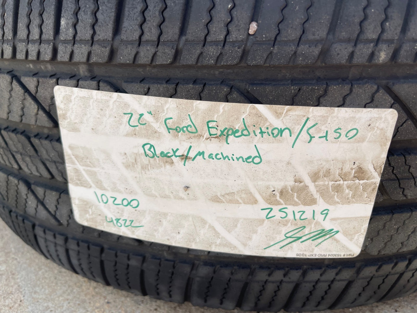 22" Ford F-150 Expedition PERFORMANCE OEM 10200 rims wheels BRIDGESTONE