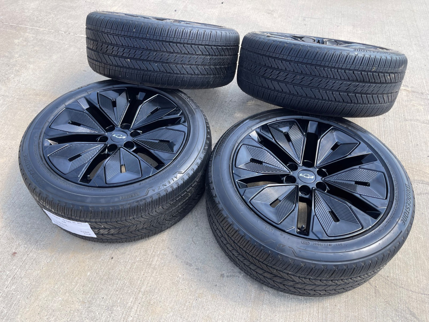 21" Chevy Blazer SS EV OEM 14119 wheels rims 2024 2025 2026 2027 BRIDGESTONE SET